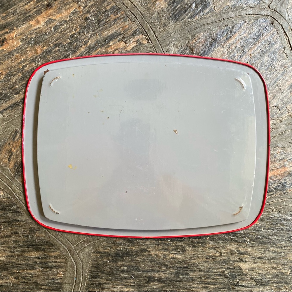 Vintage serving Tray with Dachshund Puppies - Picture 3 of 3